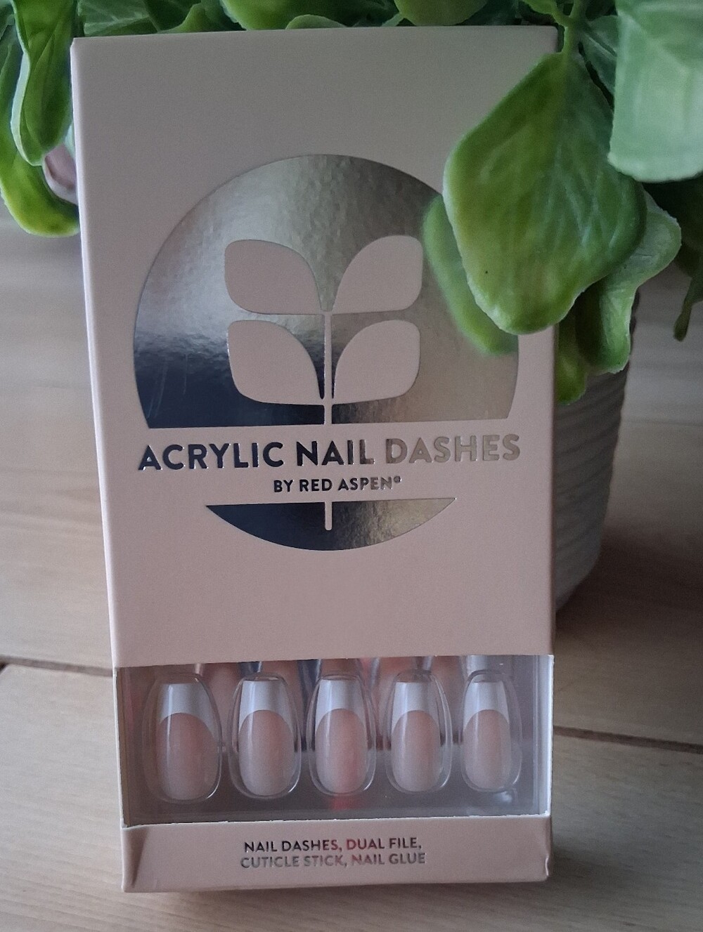 Red Aspen Press On Nails ~ Acrylic Nail Dashes French Tip Medium Coffin